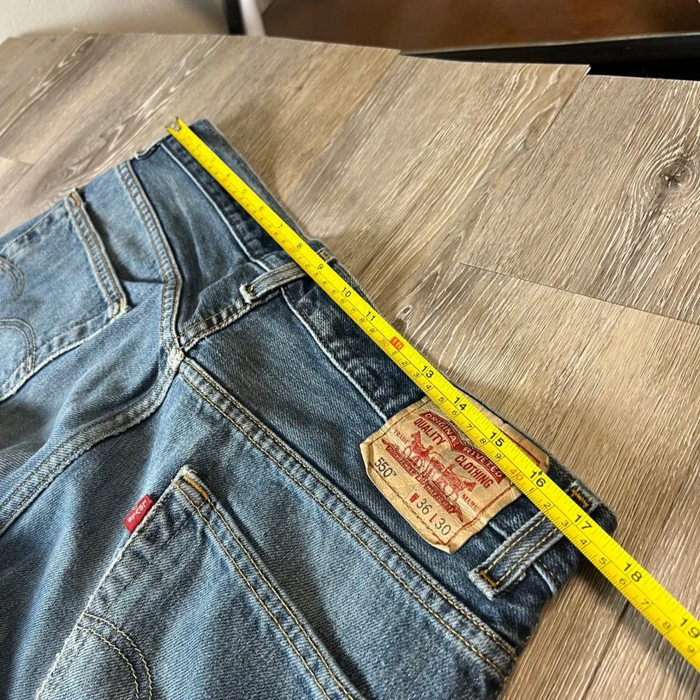 Levis 550 Jeans Mens 36x30 Blue Relaxed Fit Tapered Leg Distressed Denim 90s